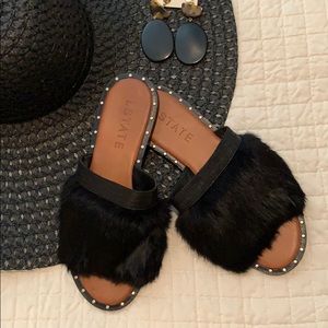 Real rabbit fur sandals 1. State